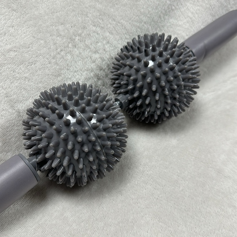 Two-Ball Spiked ball Body Massager Muscle Fitness Exercise Soothing Relaxation